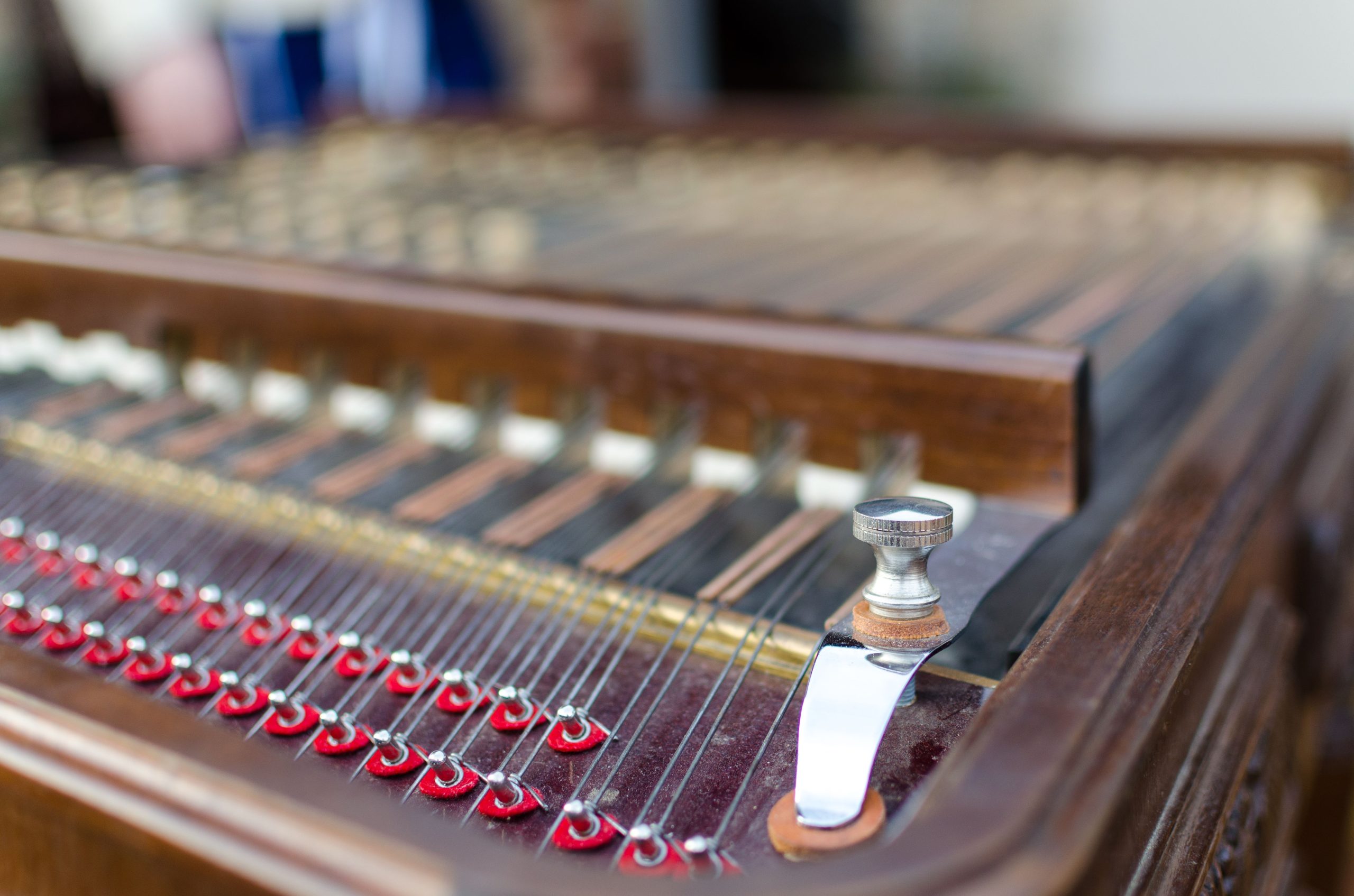 Lisztes Jenő – a cimbalom nemzetközi nagykövete